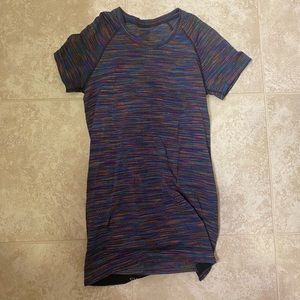 Lululemon swiftly tech short sleeve shirt 2.0, size 4, in good condition